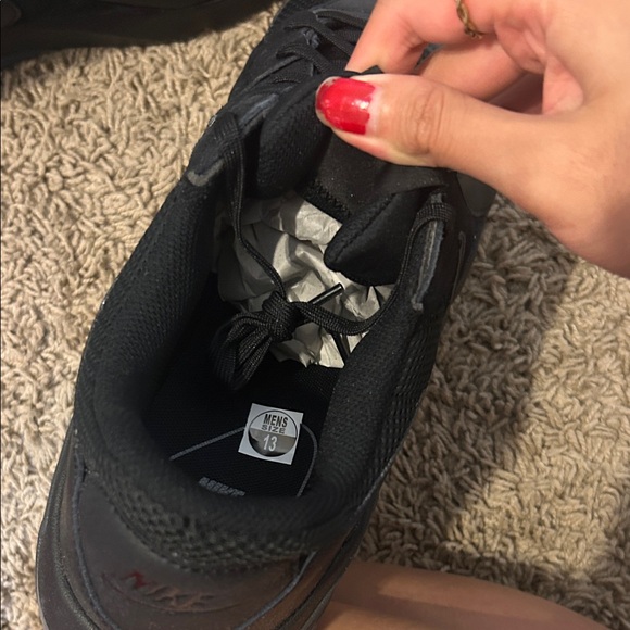 Nike Air Max Excee Men's All-Black Sneakers - Picture 3 of 10